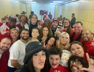 Fãs de Anitta impulsionam evento pró-Lula nas redes sociais