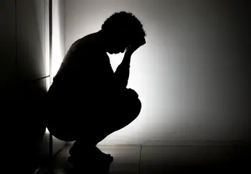 Estudo alerta para alta incidência de suicídio na adolescência
