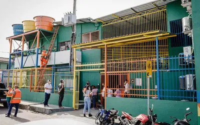 Prefeitura de Manaus realiza reforma em escola afetada pelas fortes chuvas do fim de semana no bairro Jorge Teixeira