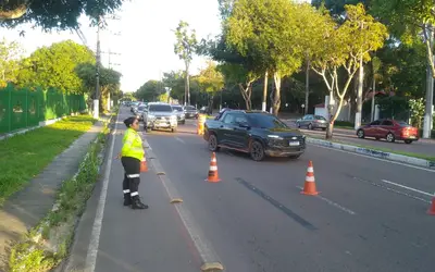 Prefeitura de Manaus implementa fiscalização intensiva em áreas críticas da cidade para reduzir acidentes de trânsito